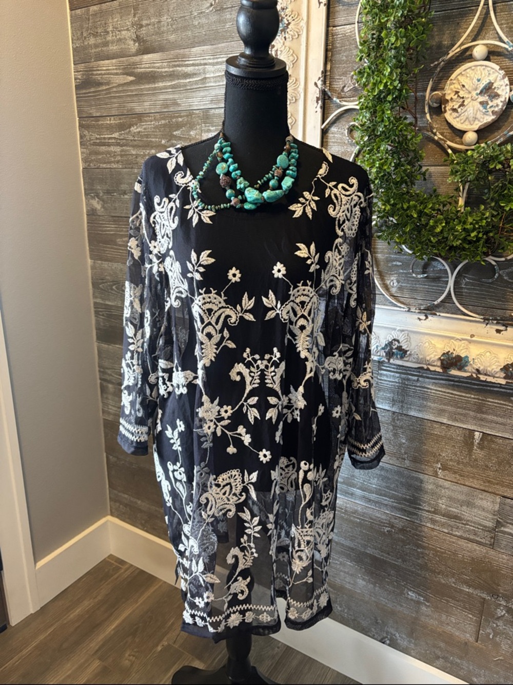 Catherine’s (Size 2X) NWOT Black Sheer Tunic with White Floral Embroidery